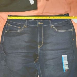 Mid-Rise Boot Cut Jeans